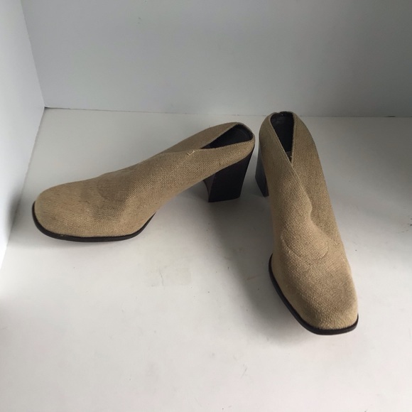 Donald J. PLINER Women\'s Linen Slip-On Closed-Toe Block heel Mules Shoes Size 10